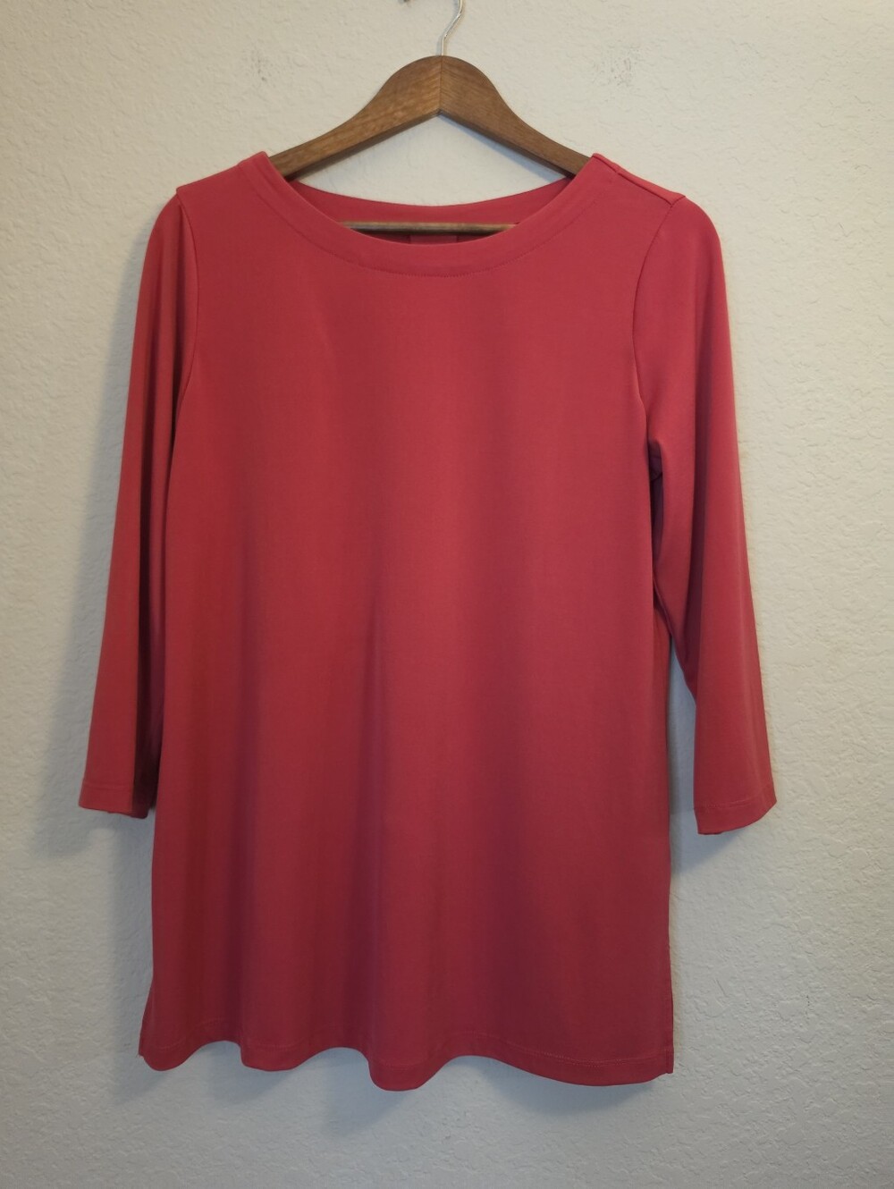 Susan Graver Liquid Knit Modern Essentials Top Womens Medium Red